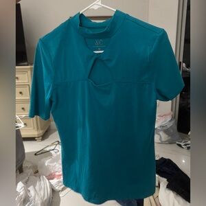 New York & Company Blue Crew Neck Short Sleeve Tee